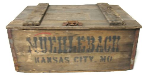 Vintage Wooden  Beer Box with Dividers and Metal Hinge, Muehlebach Kansas City