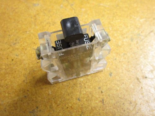 Square D 9999-SFR-4 Fuse Holder 600V 6A Max With Two CC-Tron FNQ-R-1-1/4 Fuses