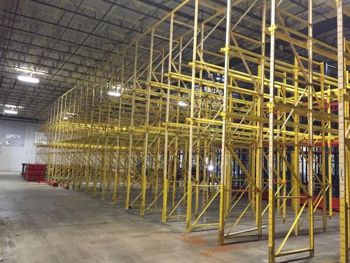 450 pallet postions of structural drive-in rack 5&#039; deep 3&#039; high for sale