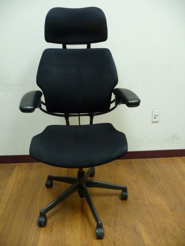 Humanscale &#034;Freedom&#034;Office Chair High Back w/Headrest **FREE SHIPPING**#10750