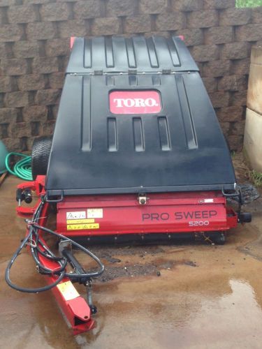 2006 Toro Pro Sweep 5200 (Ness Turf 072)