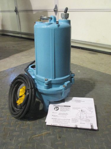 Little Giant WS102M-34 Sewage Pump (1 HP, 460 Volts, Three Phase, 168 Max GPM)