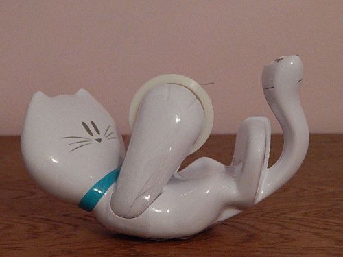 Scotch Tape Dispenser with tape C39-KITTY White