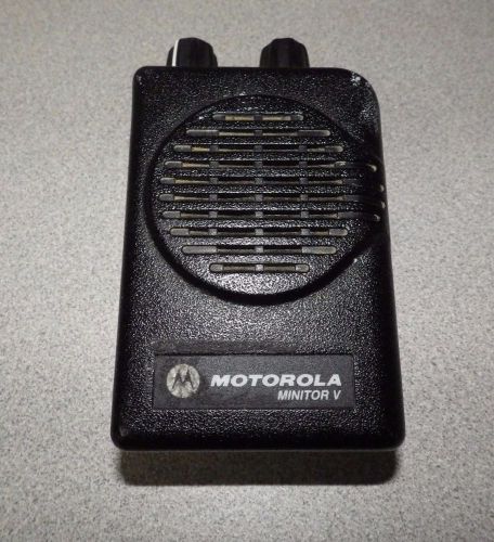 Motorola Minitor V Pager VHF 151-158.9975 MHz A03KMS7238BC