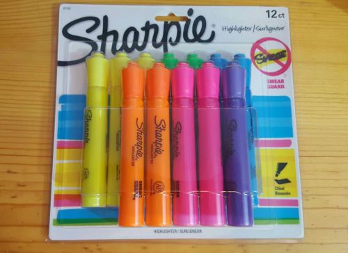 NEW Sharpie Accent Tank-Style Highlighter, 12-Pack, Assorted Colors (25145)