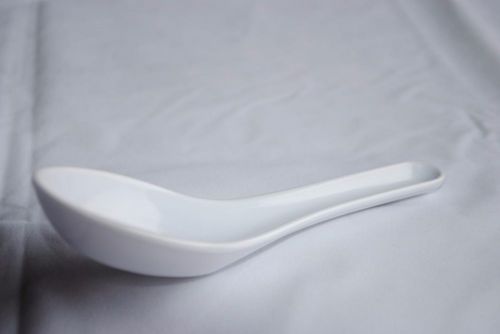 864 pc(72 Dz)  Japan Chinese Melamine Plastic Spoon PHO Ramen Wonton Soup White