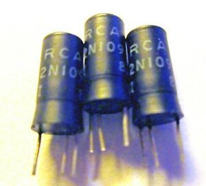 Three (3) Vintage RCA Black 2N109 PNP Germanium Alloy Junction Transistors NOS