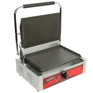 Avantco P75SG Commercial Panini Sandwich Grill - Grooved Top Smooth Bottom 120V