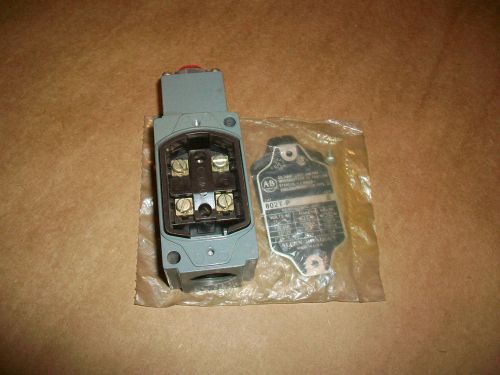 1pc Allen Bradley Air Actuated Limit Switch 802T-P  Series E  NEW