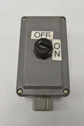 SQUARE D 9001-SKY-1 3 POSITION SELECTOR ENCLOSURE PANEL SWITCH CONTROL B206565