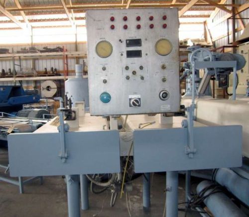 Used double vacuum box with control panel, for sealing small cans for sale