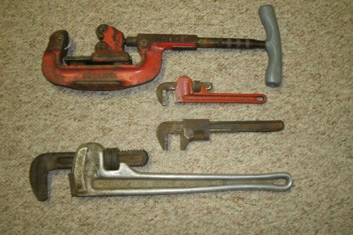 Ridig pipe wrench Toledo pipe cutter plumbers tools