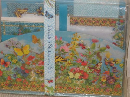 Floral Butterfly Desktop Stationary Set in Caddy NEW