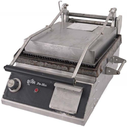 Star Pro-Max CG14 13.5x13.5” Grooved Panini Sandwich Press Commercial Grill