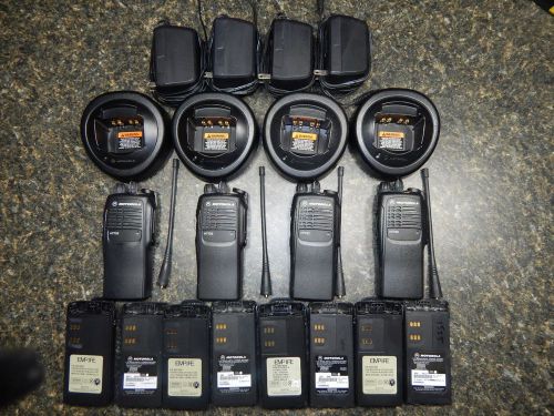 4 motorola ht750 16ch aah25rdc9aa3an two way radio/transceivers for sale