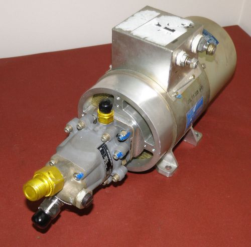 Vickers DC Electric Motor Pump  on the engine Electromech Technologies 3000 psi
