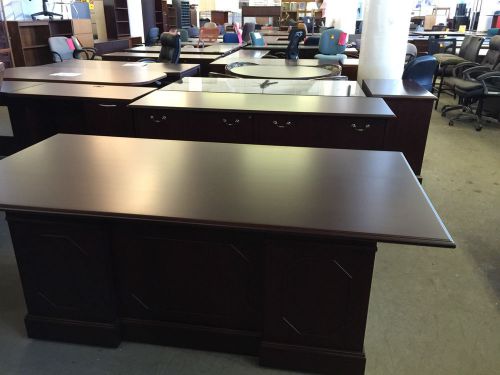 Executive set desk &amp; credenza by haworth office furn in mahogany color wood for sale