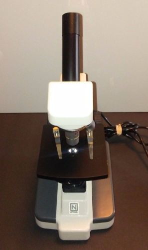 National Microscope Model 138 (?) 131 (?) Excellent Condition 4x 10x 40x