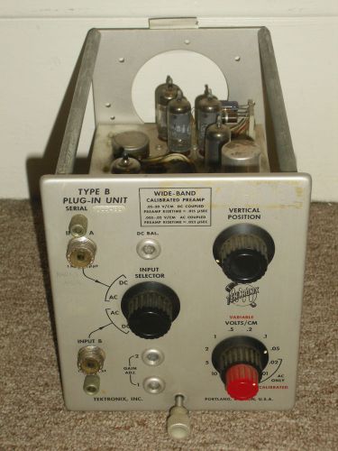 Tektronix Type B Plug In Used In Oscilloscopes as a Wideband Calibrated Pre-Amp