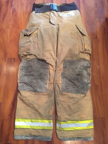 Firefighter Bunker/TurnOut Gear Globe G Extreme 36W X 36L Halloween Costume