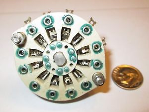 CERAMIC ROTARY SWITCH * SHORTING *  4 POLE - 2 POSITIONS CENTRALAB   NOS  1 PCS.
