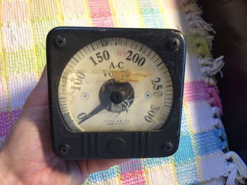 Vintage GE AC Volt Meter Model AB-13 Measures 0-300 Volts Gauge 8AB 13VBD2