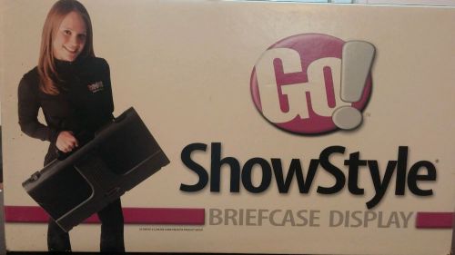 Expogo showstyle briefcase display 48x24