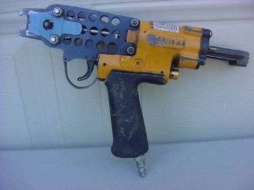 STANLEY SC743 PNEUMATIC HOG RING GUN