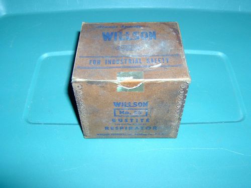 VINTAGE WILLSON DUSTITE NO.55 RESPIRATOR IN ORGINAL BOX.