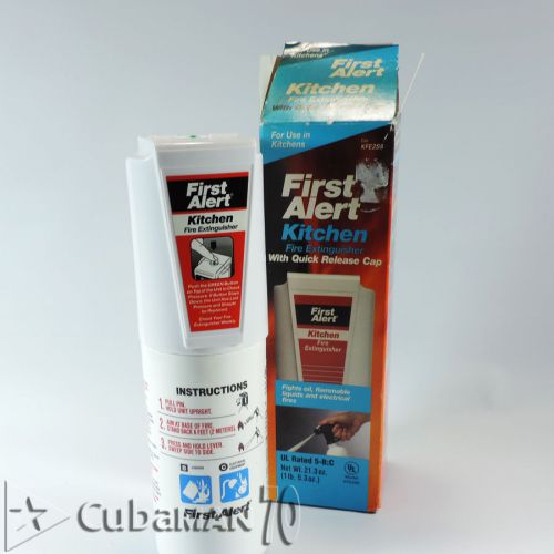 First Alert -KFE2S5 5-B:C Kitchen Fire Extinguisher Quick Release