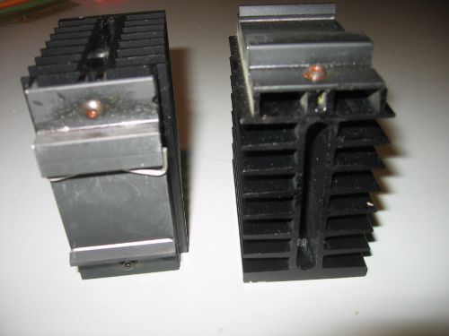 2 HEAT SINKS WITH TRACK MOUNTING ATTACHMENT