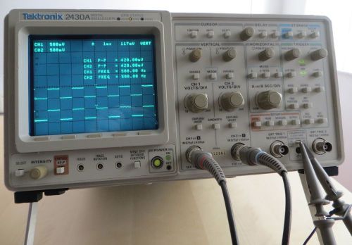 Tektronix 2430A 2-Channel 150MHz Oscilloscope + 2 new 100 MHz Probes. Very clean