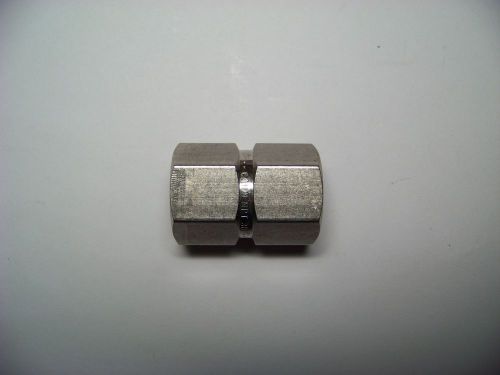 Swagelok ss-6-hrcg-4 hex reducing coupling 3/8&#034; female npt x 1/4 fnpt auction for sale