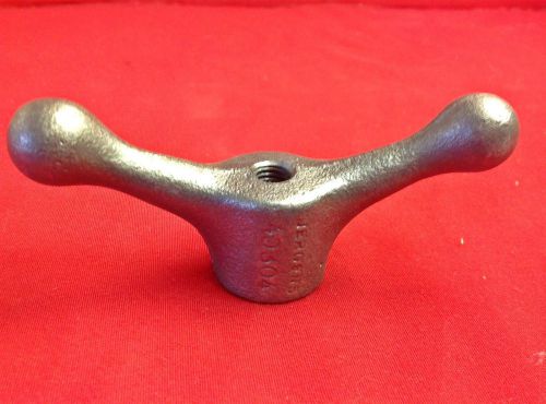 Jergens 40304 Cast Iron Speed Handle 6&#034; Arm Spread 1/2-13 x 1-1/2&#034; Tapped Thread