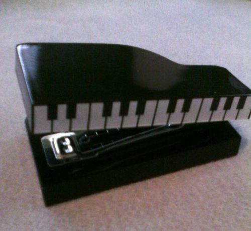 Piano stapler