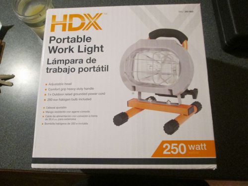 HDX PORTABLE WORK LIGHT 250 WATT HALOGEN