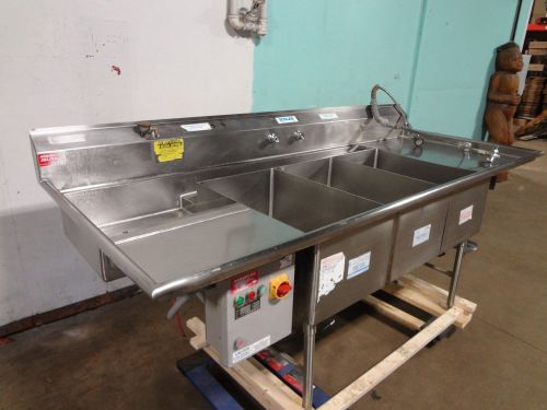 &#034;AMERICAN DELPHI&#034; COMMERCIAL H.D. 3 COMPARTMENT SINK w/SPRAYER WAND, EPC CTRL BX