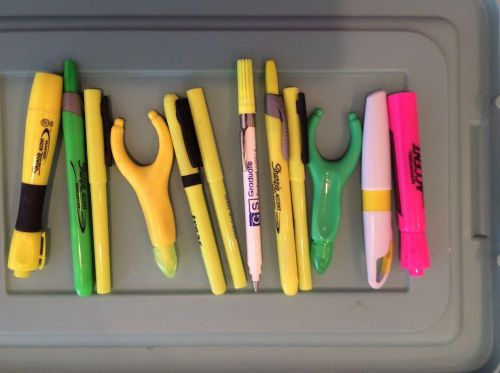 Lot of 12 assorted highlighters - pre-owned
