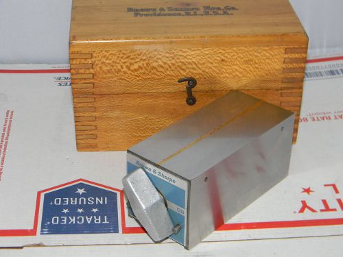 Brown &amp; Sharpe Permanent Magnetic Block No. 760 ,Wooden Case, USA