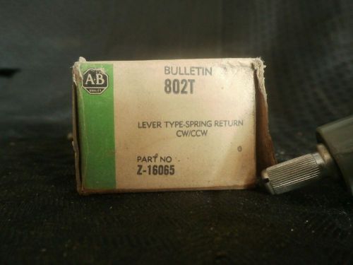 ALLEN BRADLEY 802T Z-16065 LEVER TYPE SPRING RETURN