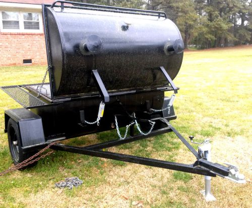 CUSTOM MADE BBQ PIG COOKER SMOKER *NEW* &amp; ACCESSORIES - EXTRA LARGE