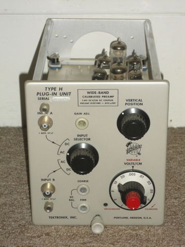 Tektronix Type H Plug In Used In Oscilloscopes as a Wideband Calibrated Pre-Amp