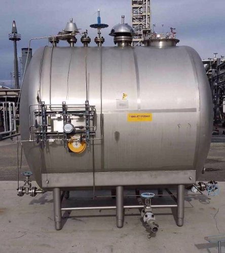 2000 Gallon Stainless Steel 304 Tank Fuel, Flame arrestors, gauges, valves