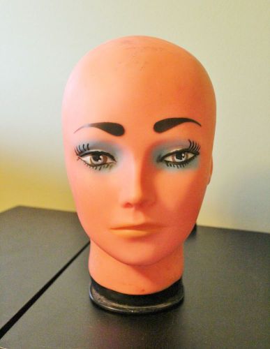 VINTAGE MANNEQUINN HEAD FOR HATS / WIGS RUBBER TYPE PINKISH W MAKE UP