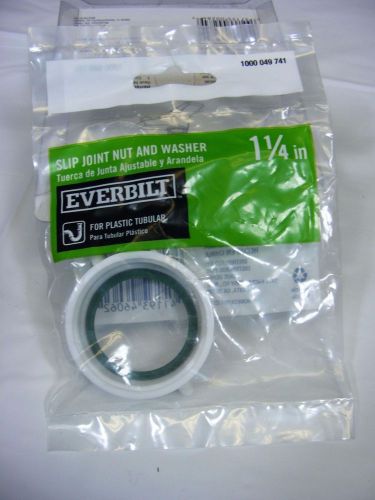 Everbilt Slip Joint Nut and Washer NEW 1 1/4 Inches