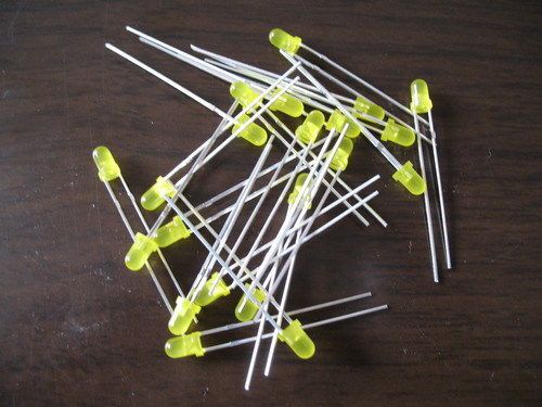 100pcs 3mm yellow super bright diffused led