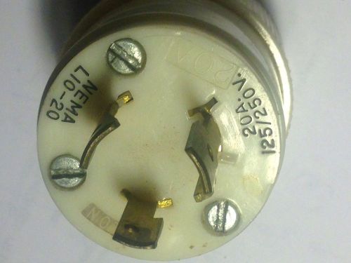 BRYANT Nema L10-20 Male.        Locking Connector 20 Amp 125/250 v