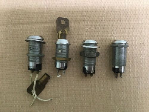 Chicago Ace Switch Locks w/ Tubular Keys, 2 w/Out - Locksmith