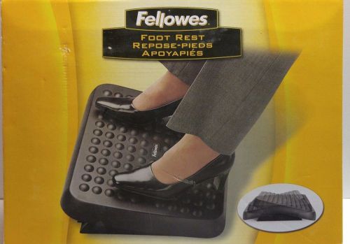 Fellowes 48121 Standard Footrest, 2 Position, 17-5/8x13-1/8x3-3/4, Graphite