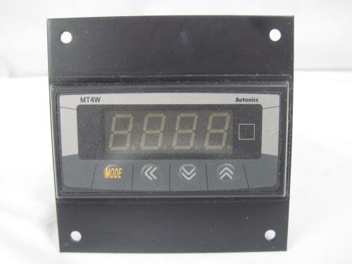 Autonics MT4W-DV-1N Digital Panel Meter, 4-Digit, 12VDC to 24VDC AO